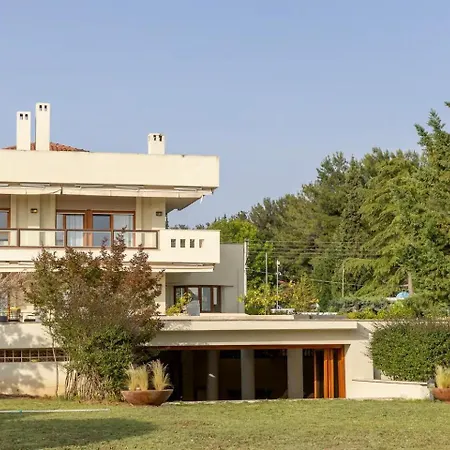 Luxurious Property In Panorama, Отель типа 