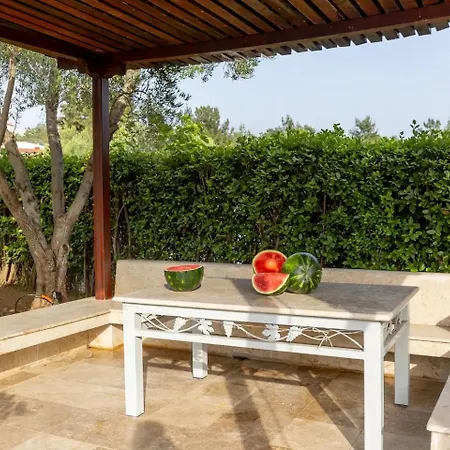 Bed & Breakfast Luxurious Property In Panorama,